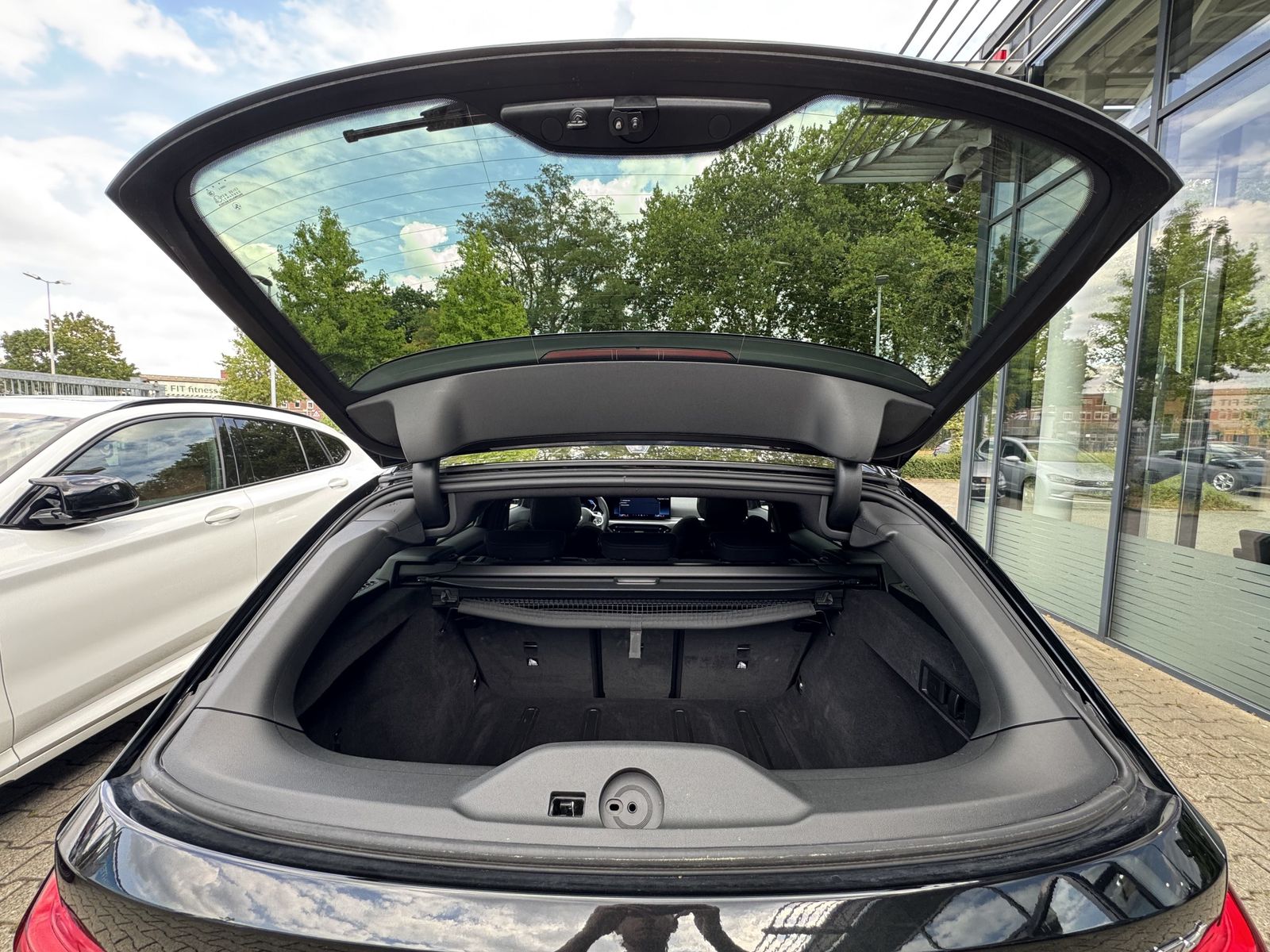 BMW 320 - Bild 23