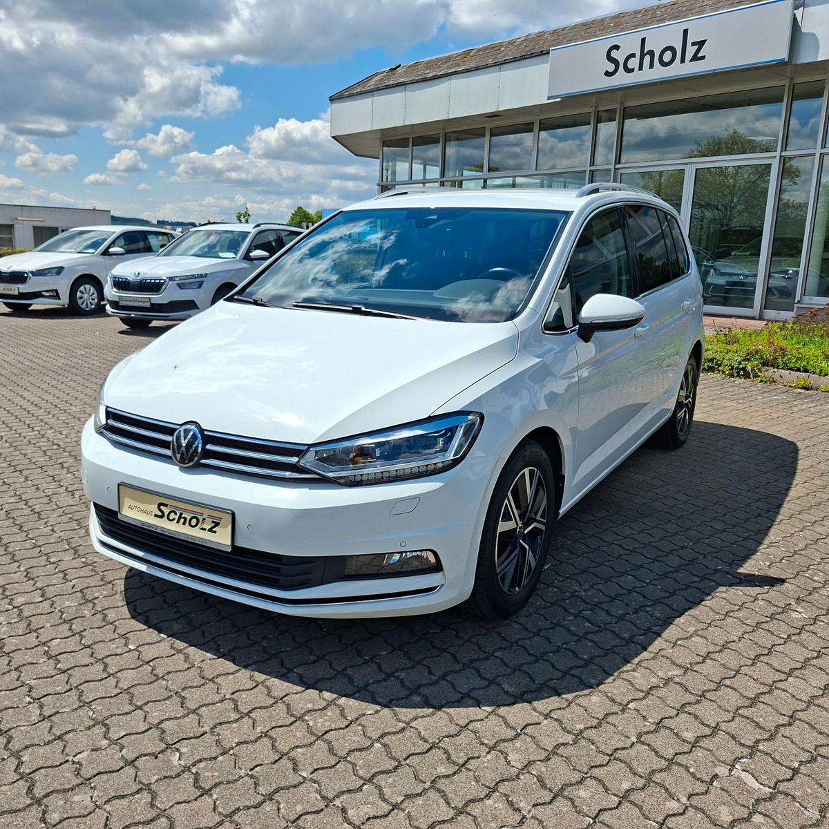 Volkswagen Touran Highline 2.0TDI DSG  -AHK, Standh.