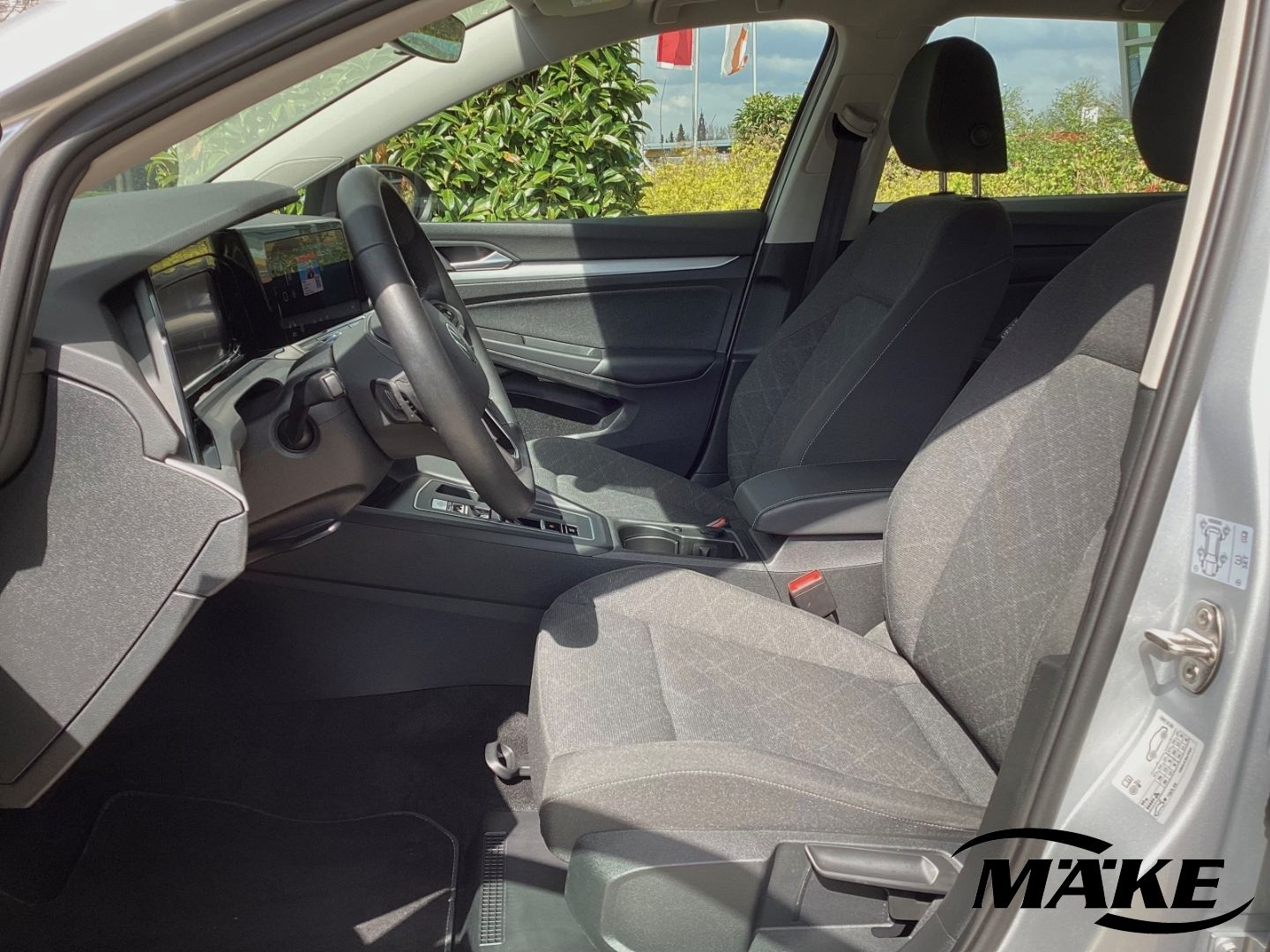 Golf Variant Life 1.5 eTSI DSG AHK LED NAV ACC P