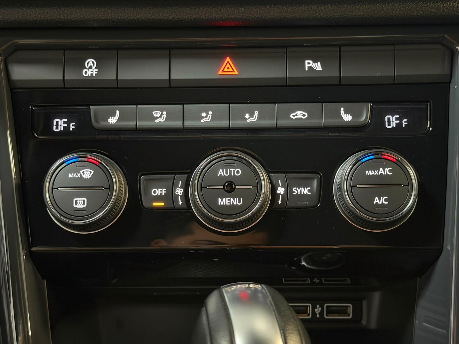 Volkswagen T-Roc 4Mot.|R-LINE|DSG|ACC|AHK|SPURAS.|TOTW.AS