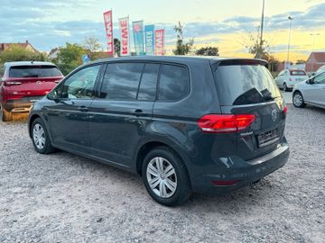 Volkswagen Touran - 3