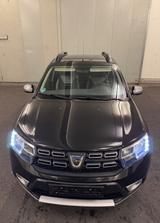 Dacia Sandero TCe 90 Stepway Prestige Navi Euro 6 - Dacia Sandero Gebrauchtwagen in München