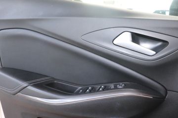 Fotografie des Opel Grandland (X) Grandland X 1.2 Start/Stop INNOVATION