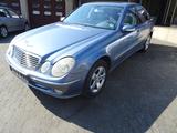 Mercedes-Benz E 320 AVANTGARDE KLIMA SCHIEBEDACH XENON - gebrauchte Mercedes-Benz E 320 aus dem Jahr 2002