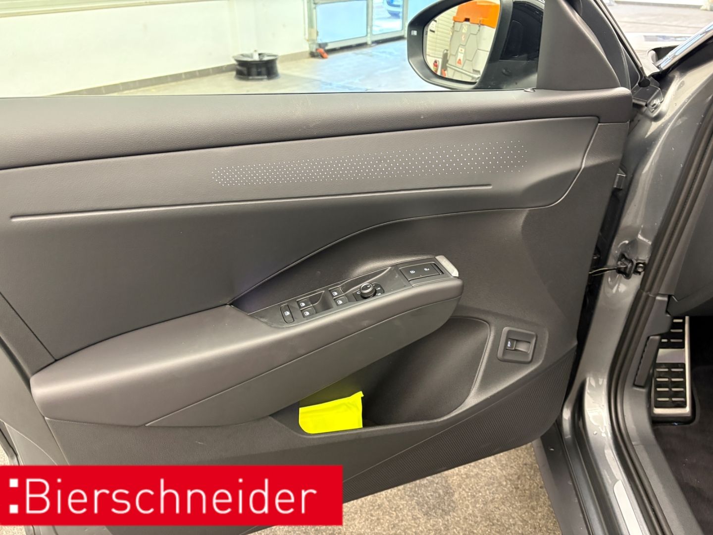 Volkswagen T-Roc - Bild 18