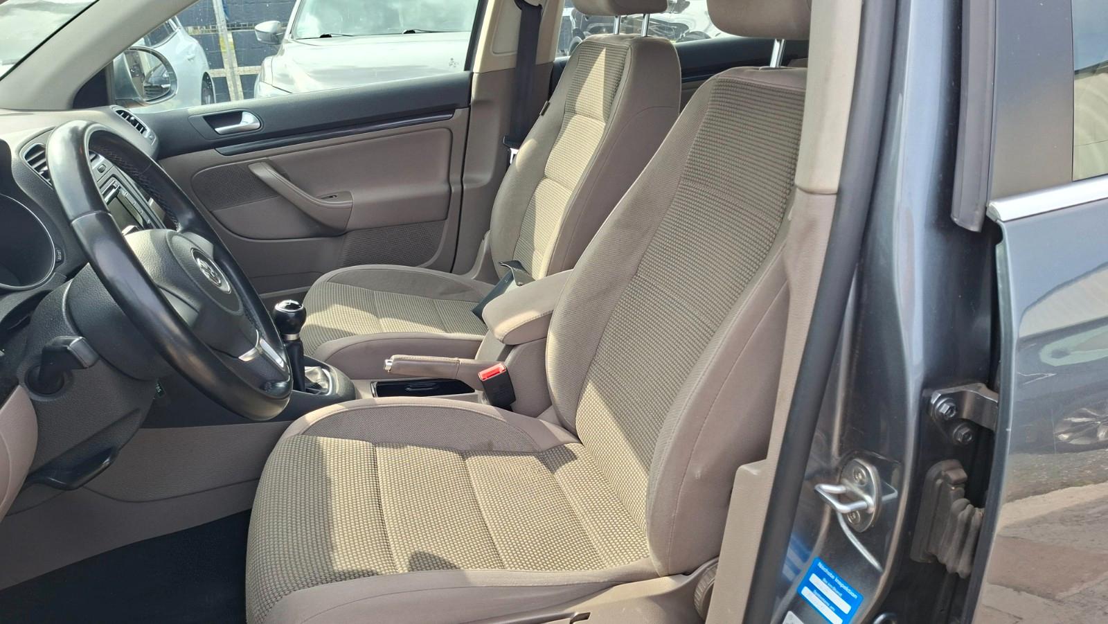 Volkswagen Golf 2013 — photo 9
