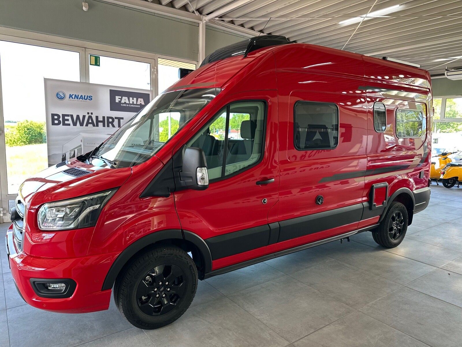 Fahrzeugabbildung Weinsberg CaraBus Ford 600 MQ Automatik AHK Lithium Solar