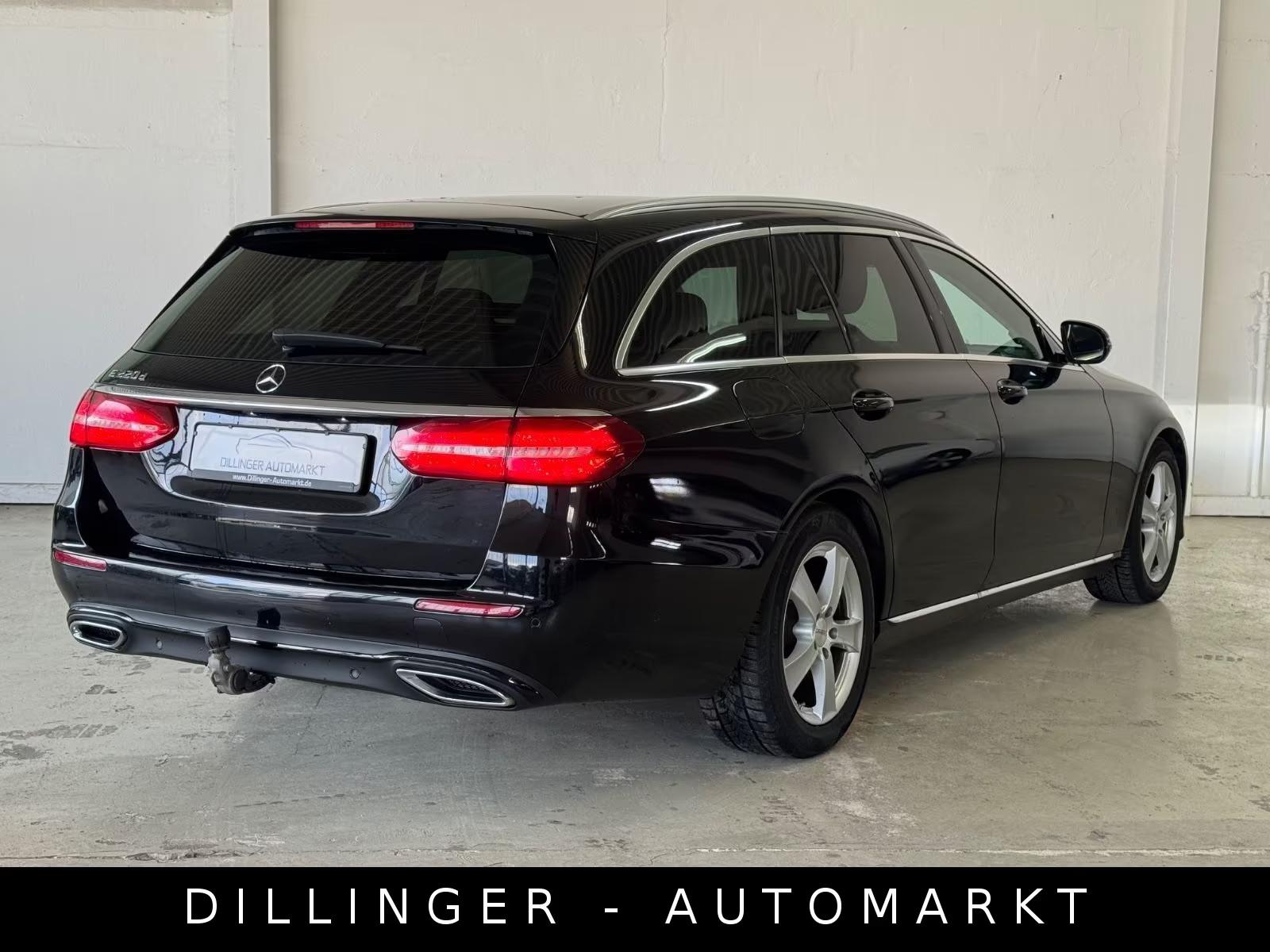 Mercedes-Benz E 220d 9G Widescreen LED AHK TotWi Temp Kamera