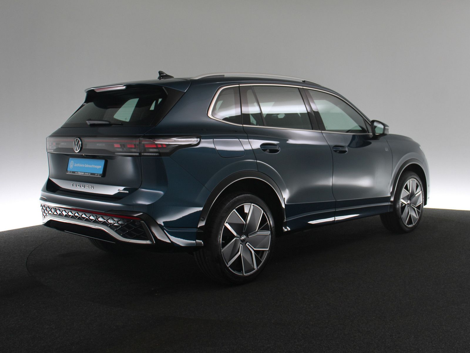 Volkswagen Tiguan 2.0 TDI R-Line 4Motion 360° PANO LED ACC foto 5