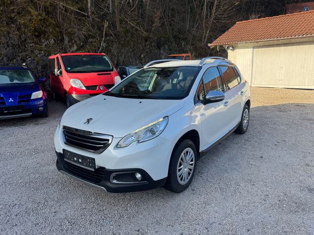 Peugeot 2008 Allure,Navi,18zoll alu,Scheckheft