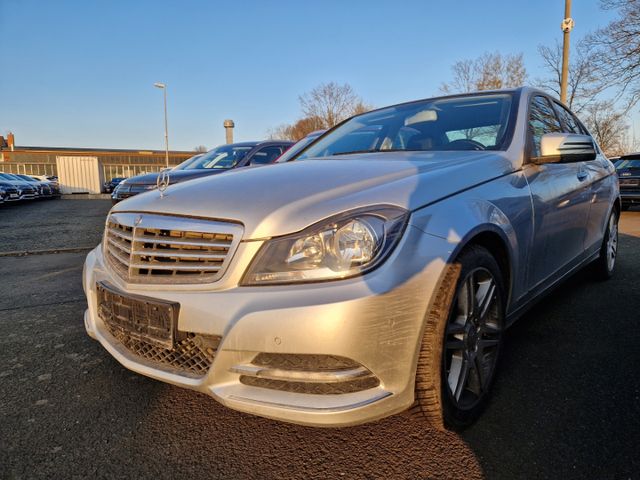 Mercedes-Benz C 180 CGI BlueEfficiency PDC Sitzheizung Tempoma