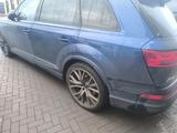 Audi SQ7 4.0 TDI quattro tiptronic - - blaue Audi SQ7