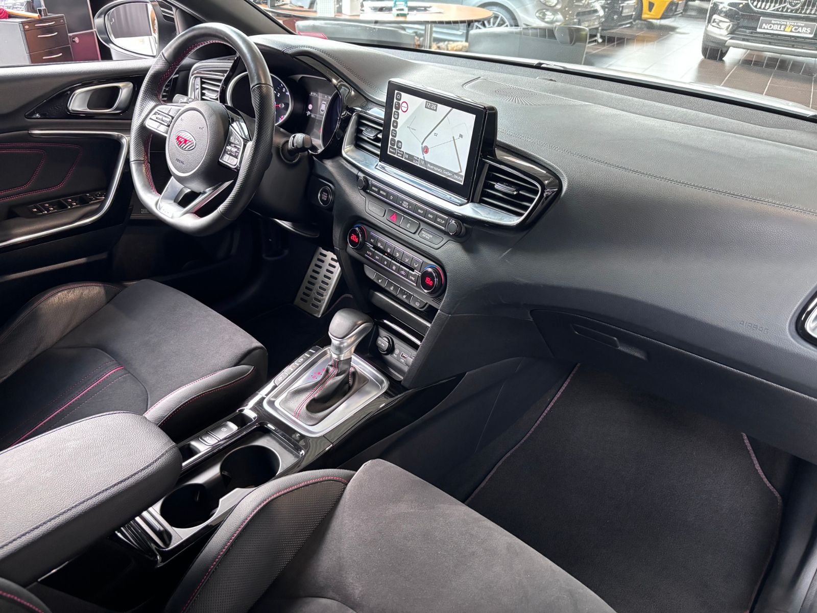 Fahrzeugabbildung Kia ProCeed GT KLIMA LED NAVI ALU PANO