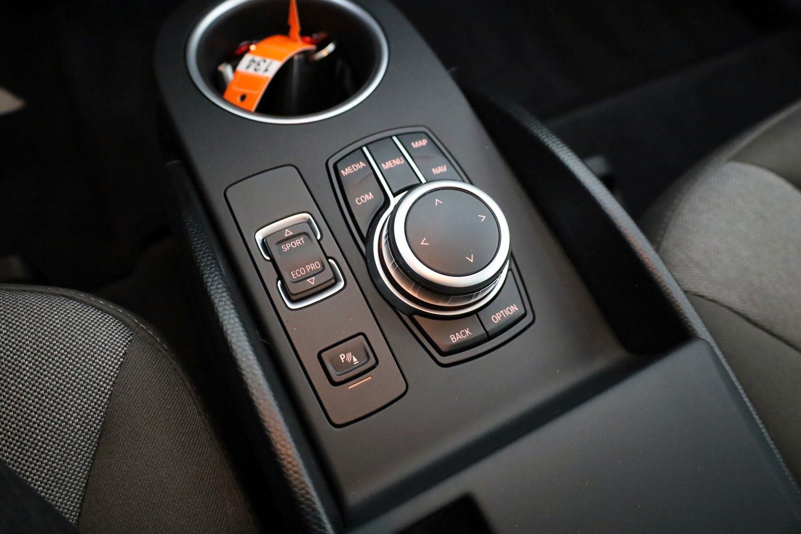 Fahrzeugabbildung BMW i3 s,135kW Business+Comfort,SD,Kamera,ACC,H&K,WR