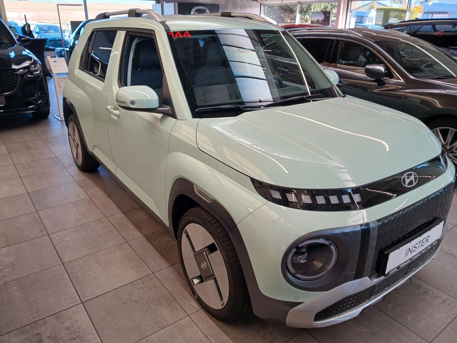 Hyundai INSTER MJ27 49 kWh Lounge Elektro-Komfort-Paket imagem 3