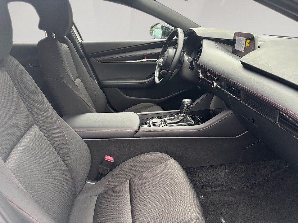 Fahrzeugabbildung Mazda 3 X 2.0i 186PS A/T HOMURA PRE-P