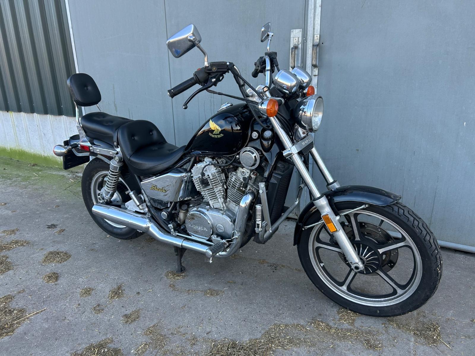Honda VT 700 C SHADOW VT 750