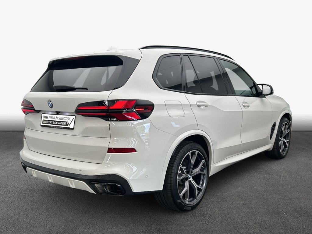 BMW X5 M60i xDrive LED Pano Harman Kardon foto 2