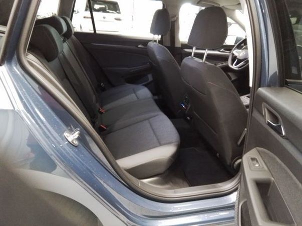 Volkswagen Golf - Bild 8