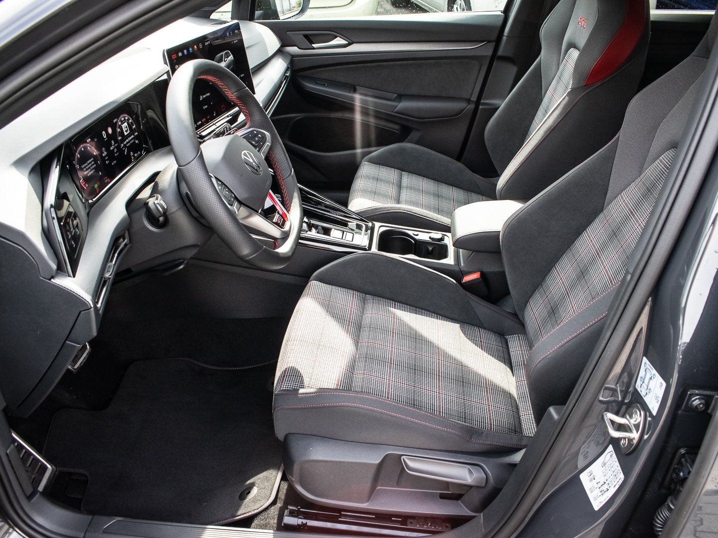 Volkswagen Golf - Bild 13