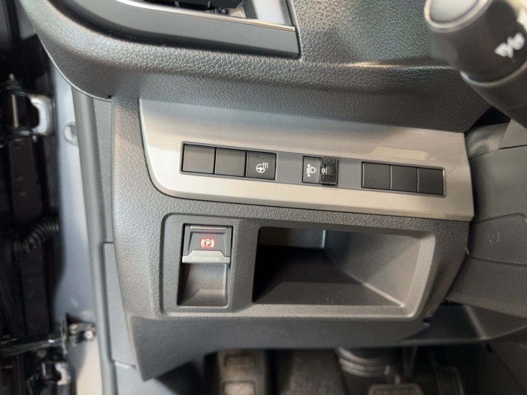 Fahrzeugabbildung Opel Zafira Edition XL, 9 Sitzer, Klima Paket, Driver