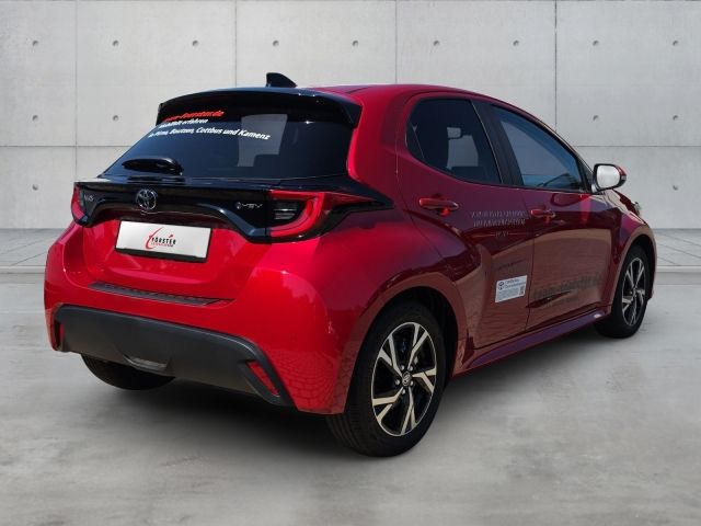 Toyota Yaris 1,5l Hybrid Teamplayer *SAFETY-P*COMFOR imagem 2