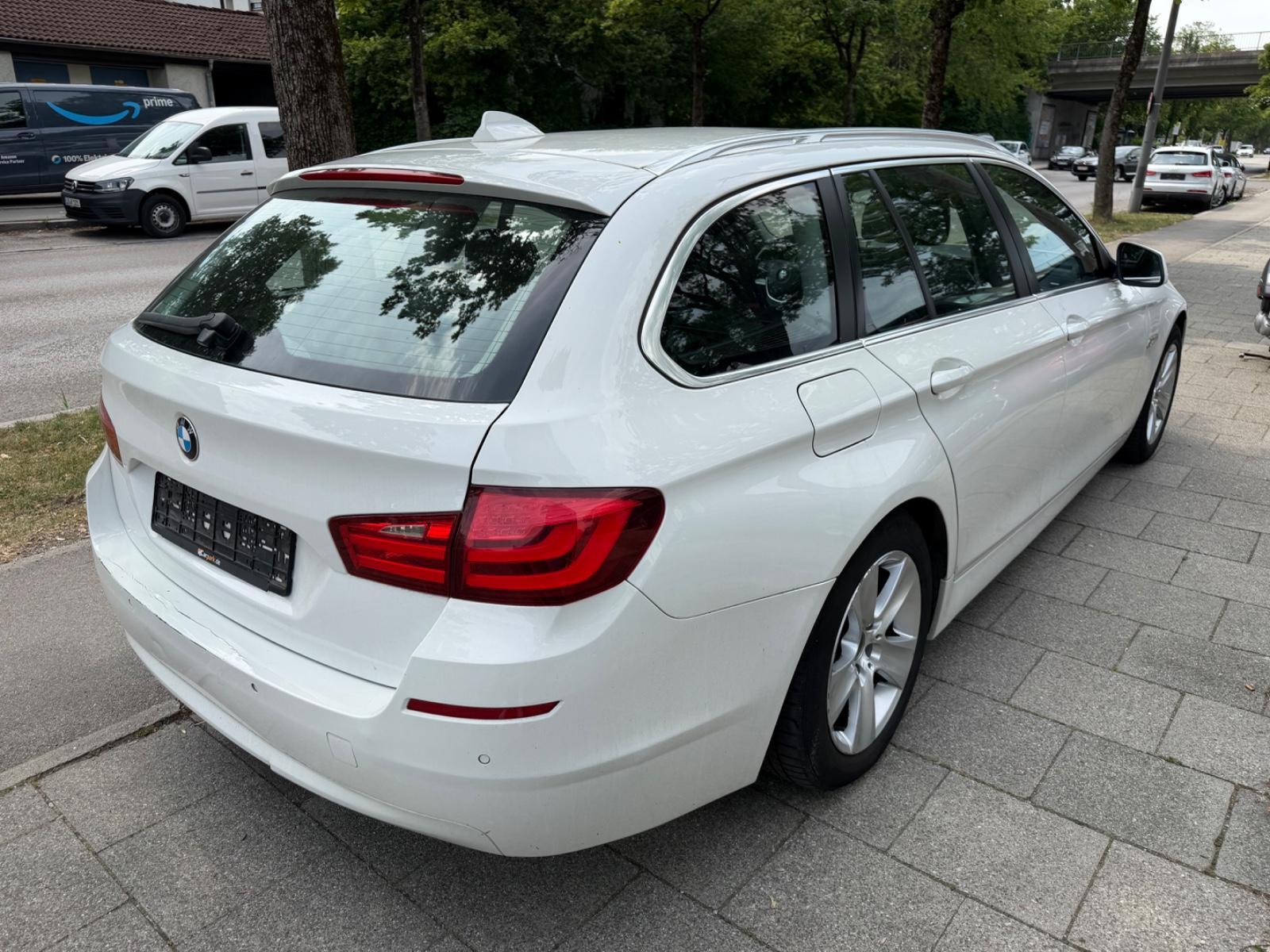 BMW 520 2012 — photo 5