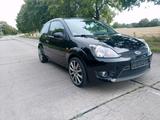 Ford Fiesta Black Magic - Ford Fiesta: Magic