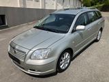 Toyota Avensis Kombi 1.8 Executive KLIMA TÜV  5 /2027 - Toyota Avensis aus 2005: Kombi
