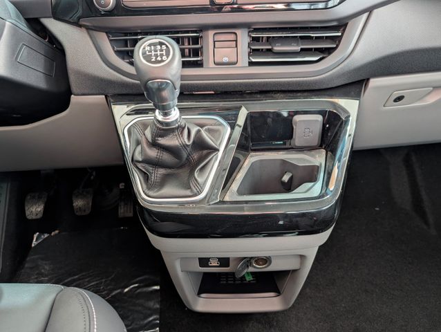 Ford Tourneo Custom Tit. 2.0 L1 NEUES MODELL