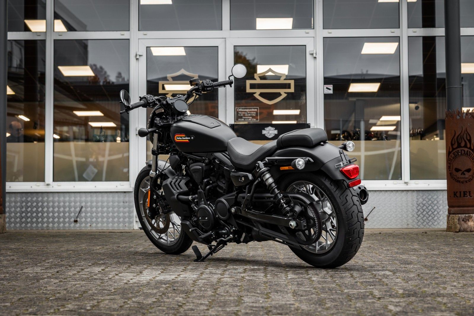 Fahrzeugabbildung Harley-Davidson NIGHTSTER Special RH975S MY25-Jekill&Hyde -1.Hd