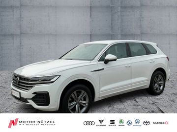 Volkswagen Touareg - 1
