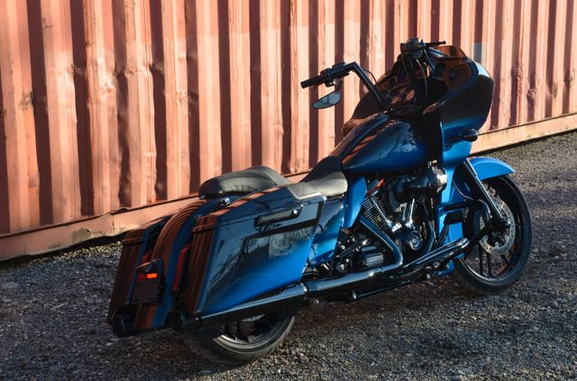 Harley-Davidson FLTRXSE Road Glide CVO 117" 2019 PErfect