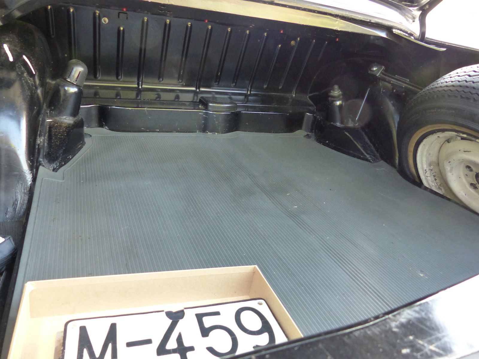Fahrzeugabbildung Mercedes-Benz 220 SE Coupe W 111