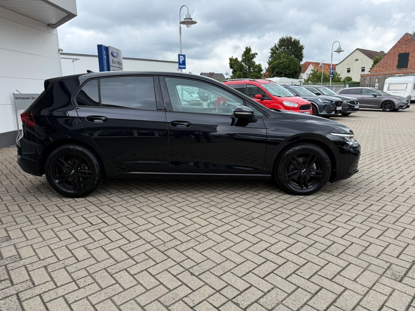 VW Golf VIII Life eTSI 1.5 EU6d-T 8 Limousine - Image 7