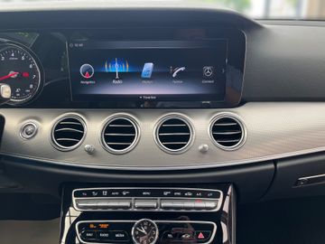 Mercedes E 250 - 12