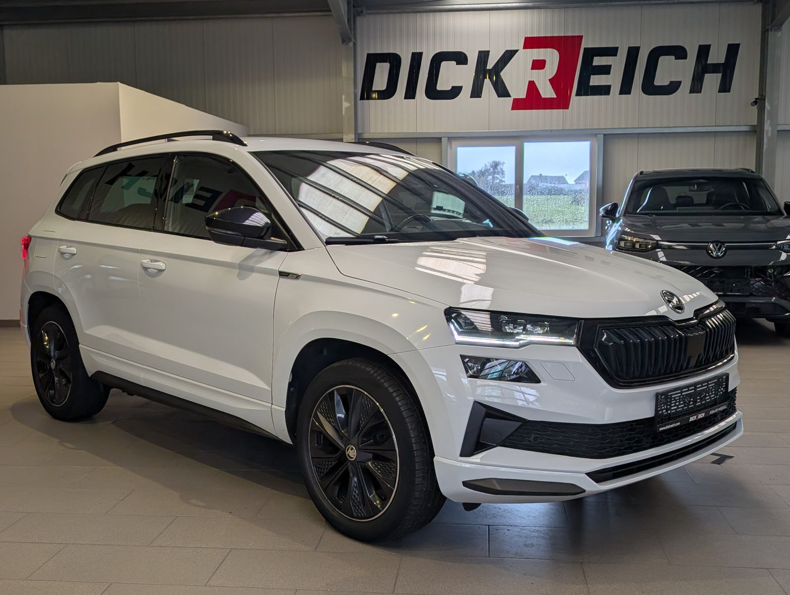 Fahrzeugabbildung SKODA Karoq 2.0 TDI DSG Sportline 4x4 ACC LED Cam AHK