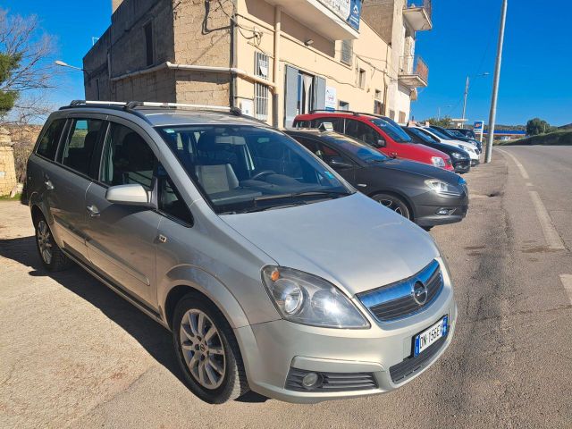 Opel Zafira 1.9 CDTI 120CV Cosmo- 7 POSTI