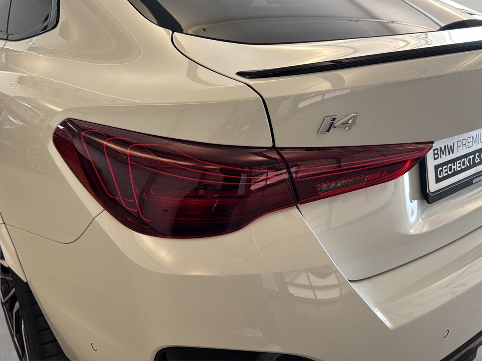BMW i4 - Bild 14