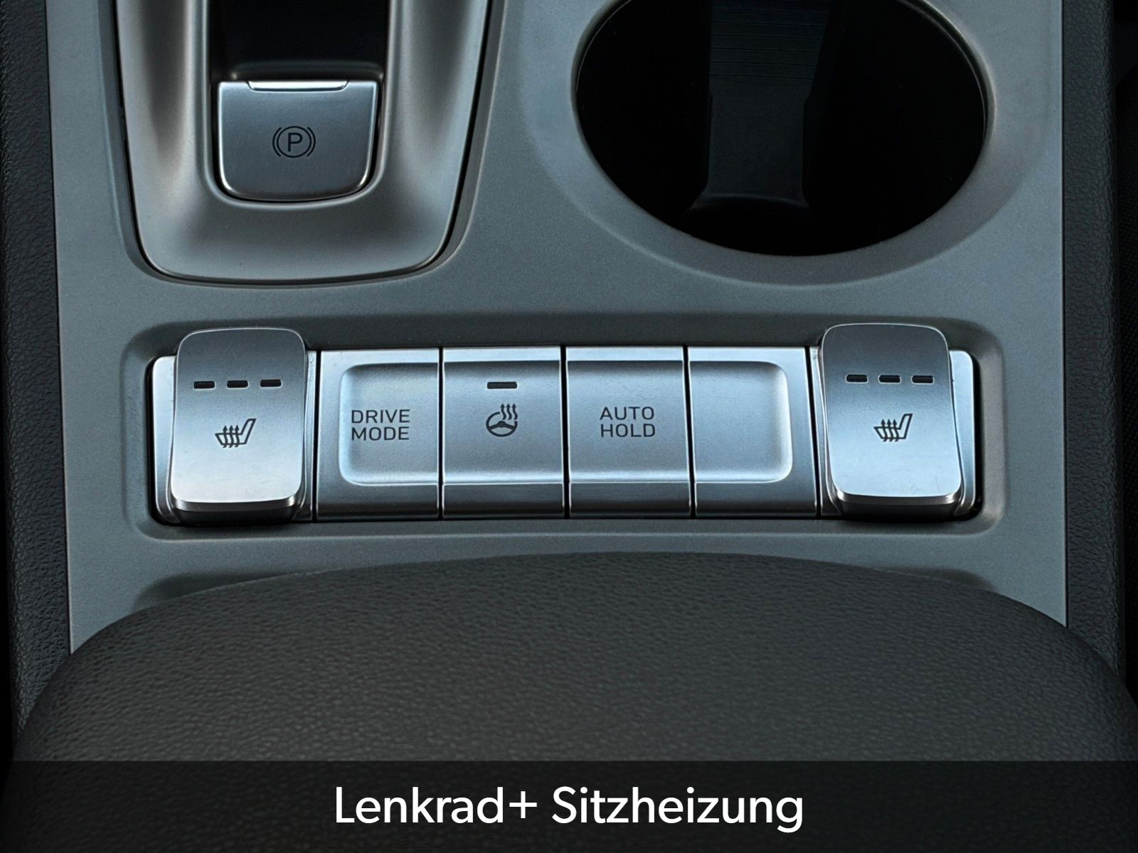 Fahrzeugabbildung Hyundai KONA E Select SHZ LHZ LKA LFA ACC Navi CarPlay