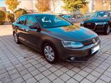 Volkswagen Jetta - Volkswagen Jetta: Volks