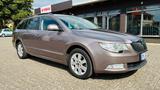 Skoda Superb Combi Comfort - Skoda Superb aus 2010: Kombi