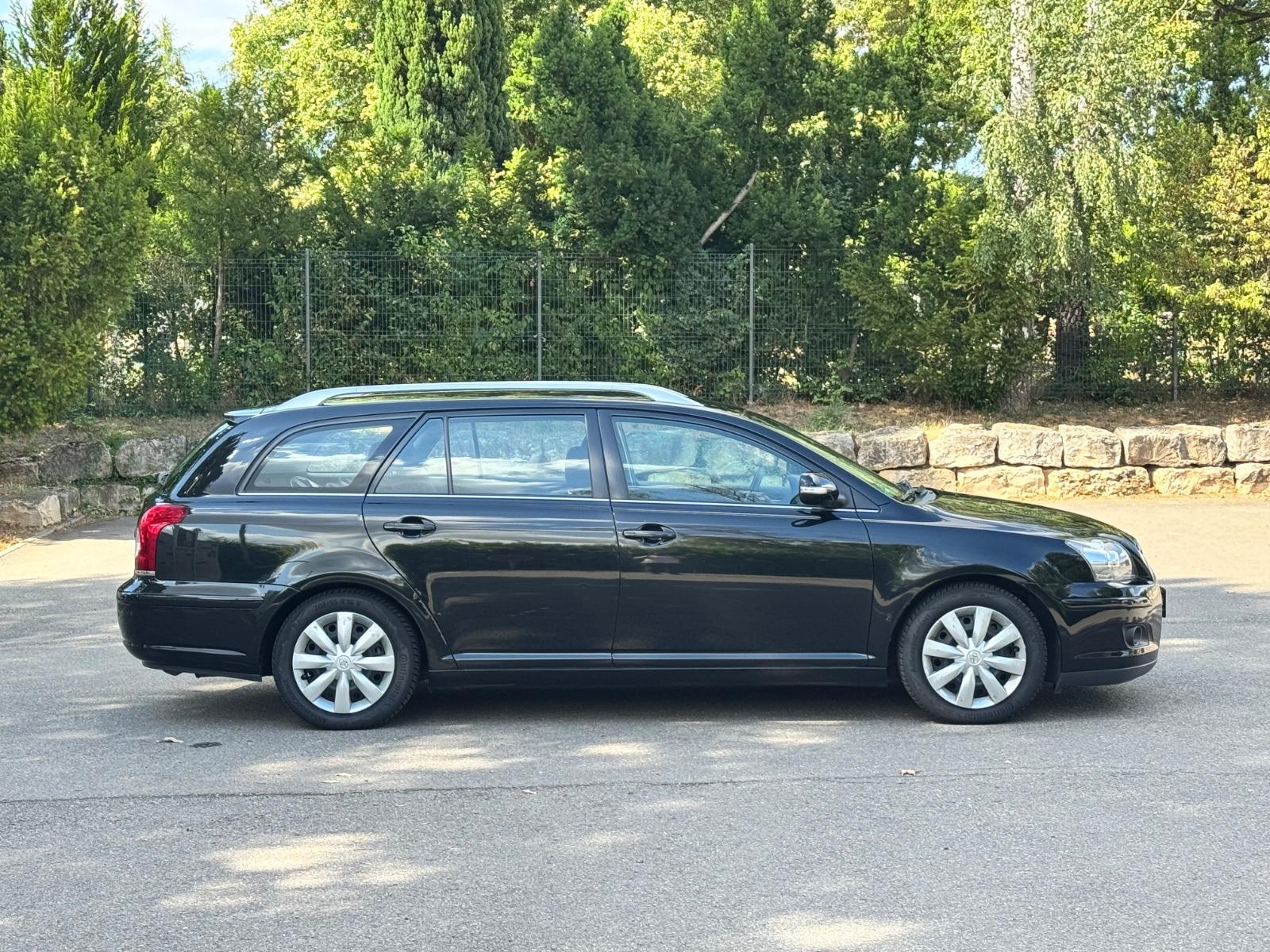 Toyota Avensis 2008 — photo 14