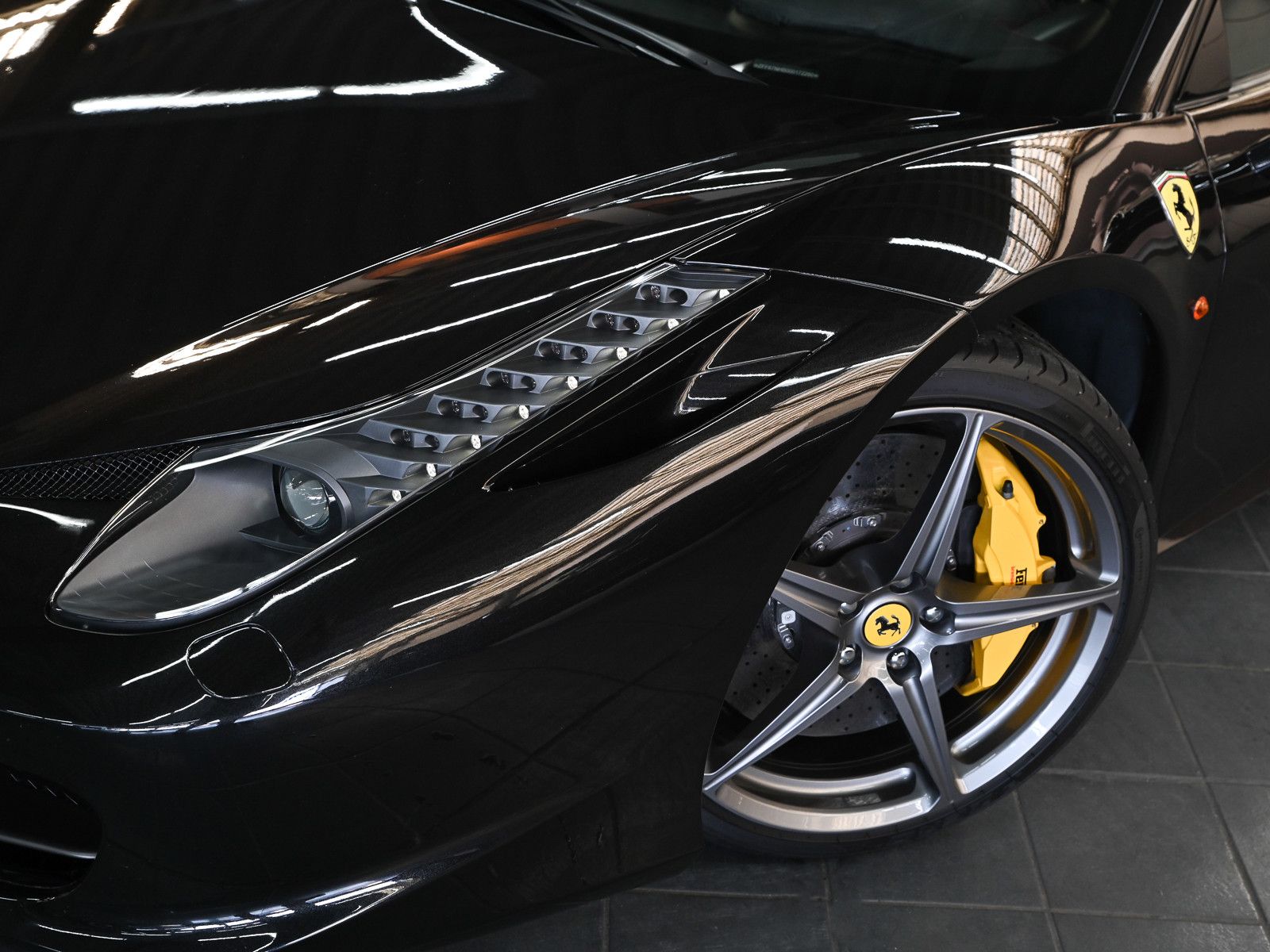 Fahrzeugabbildung Ferrari 458 Italia - Vorbesitz Giorgio Chiellini
