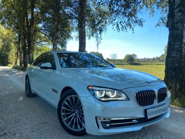 BMW 750i *EXCLUSIVE*Head-Up*BANG-OLUFSEN*VOLL VOLL*