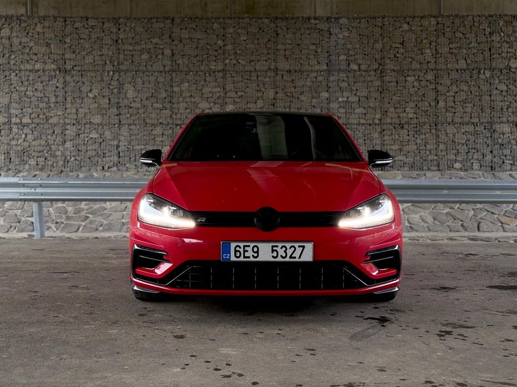 Image of Volkswagen Golf