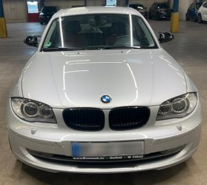 BMW 118 - 2
