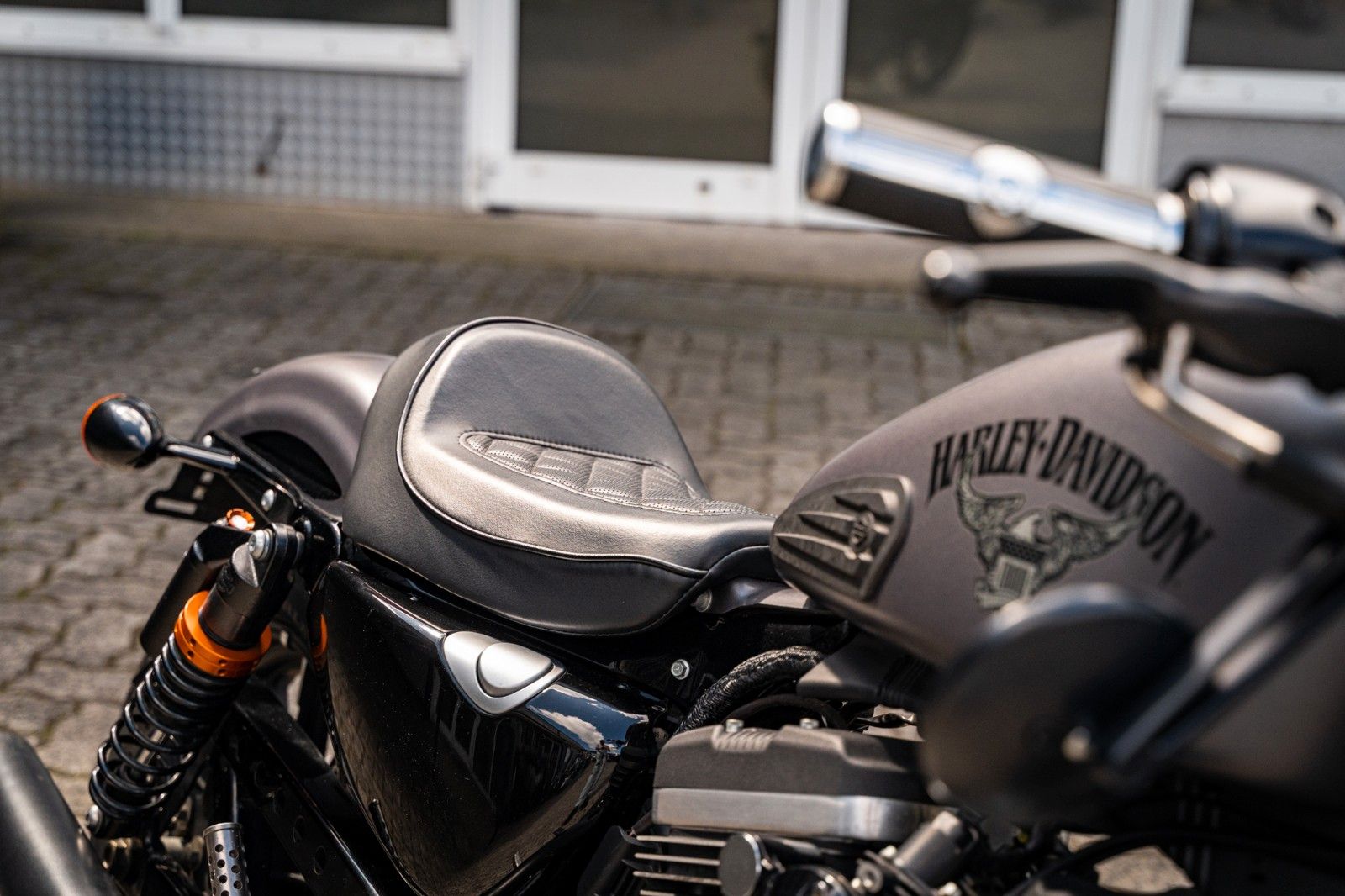 Fahrzeugabbildung Harley-Davidson XL883N Sportster Iron 883 - Racer Umbau 1200ccm