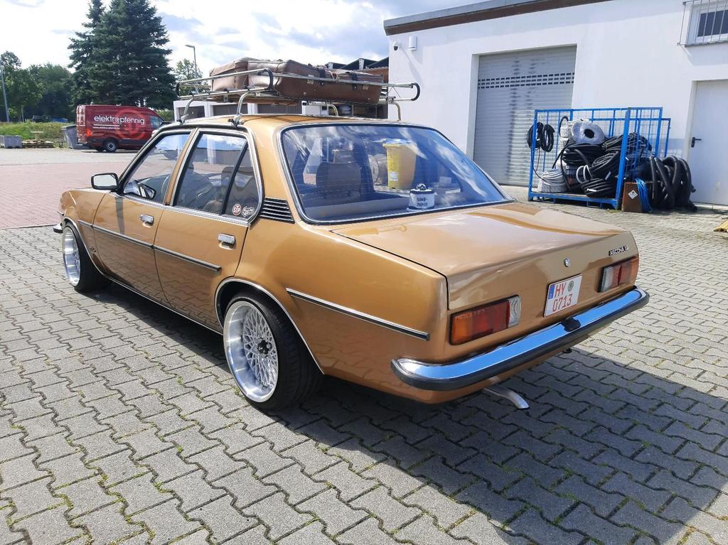Opel Ascona