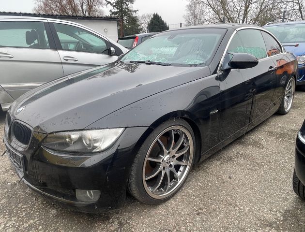 BMW Cabrio 320i M-PAKET LEDER Xenon PDC